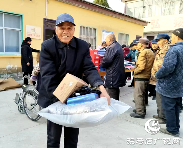 驛城區沙河店鎮:情系敬老院 冬日送溫暖