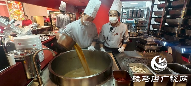 遂平二店巴莊火鍋盛大開業,秘制菌湯鍋底成生日歡聚新選擇