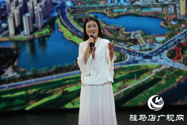 “藝韻北京”傳捷報 新蔡李玲娜憑主持實力摘得多項殊榮