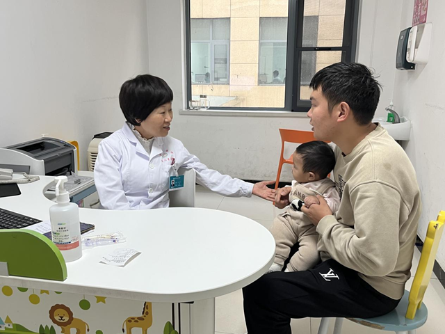 呼吸道合胞病毒進(jìn)入高發(fā)期 兒科專家提醒家長(zhǎng)科學(xué)防治