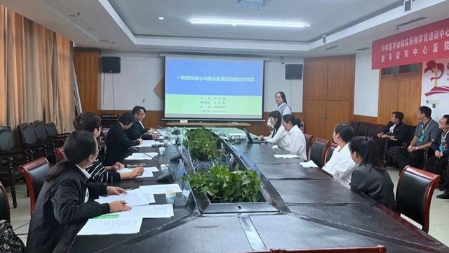 駐馬店市中心醫院開展世界藥師日系列活動