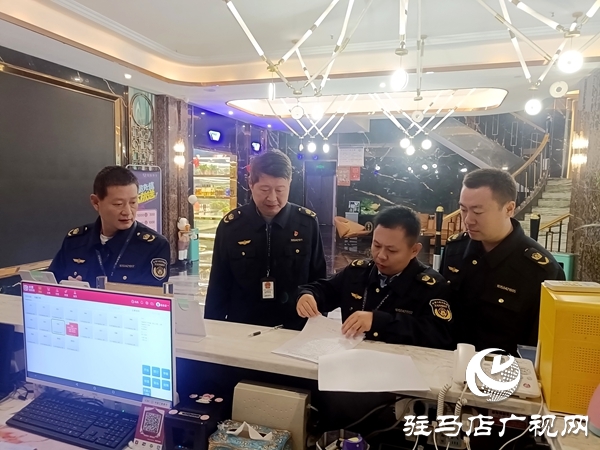 平輿縣開展 “雙節(jié)” 前文化市場(chǎng)專項(xiàng)檢查 筑牢安全防線