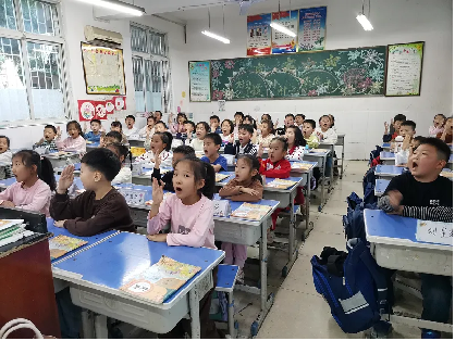 駐馬店市第三小學開展2025年秋季學期一、二年級習慣口令化展示活動