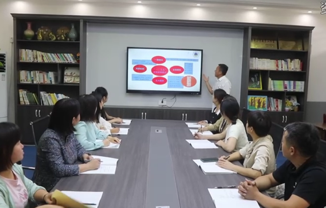 育見新力量丨李軍：以“情理數(shù)學(xué)”點亮鄉(xiāng)村教育