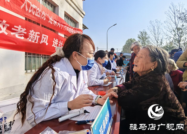 柴坡村重陽餃子宴開席:一碗熱餃暖人心 敬老美德潤鄉鄰