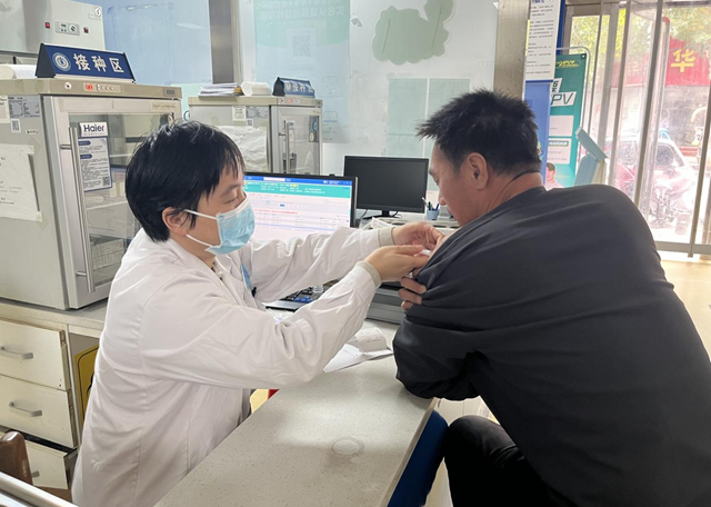 流感疫苗接種進(jìn)入“黃金窗口期” 專(zhuān)業(yè)人士：早接種 早預(yù)防