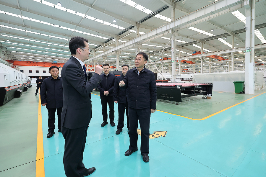 劉寧到洛陽市新安縣宜陽縣調(diào)研時(shí)強(qiáng)調(diào) 貫徹落實(shí)黨的二十屆四中全會(huì)精神 著力打造縣域特色現(xiàn)代化產(chǎn)業(yè)集群